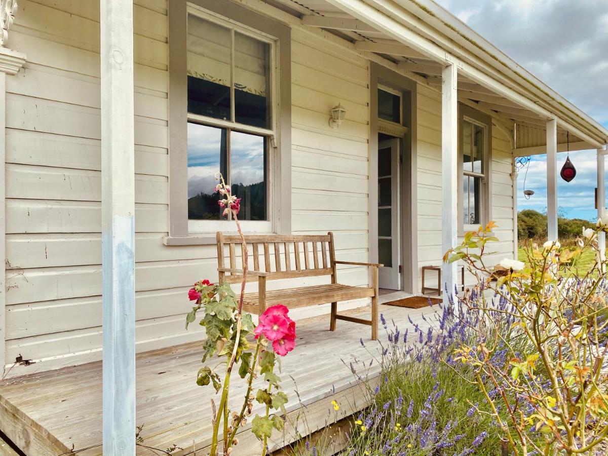 Saffron Cottage Manakau Buitenkant foto