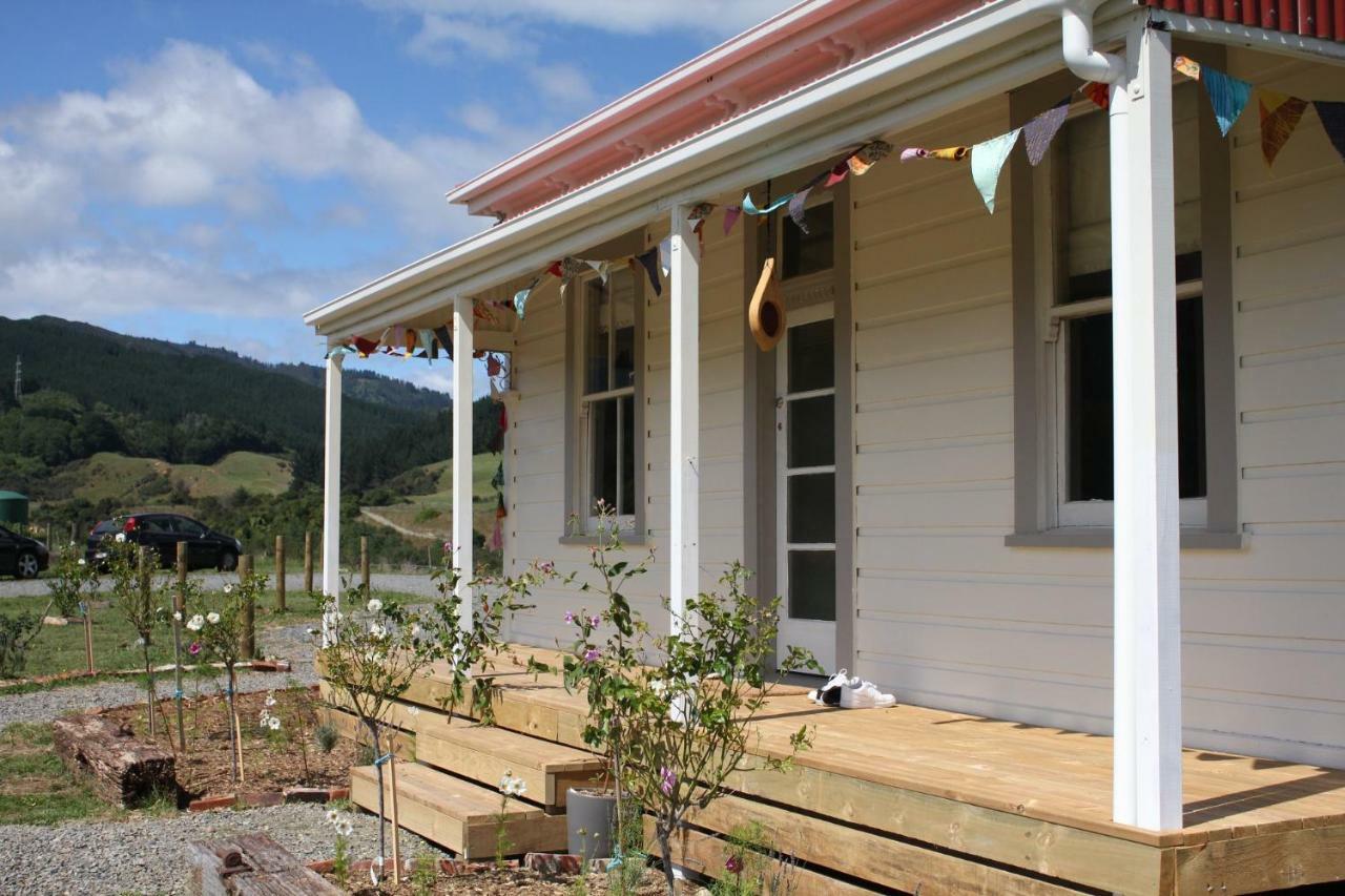 Saffron Cottage Manakau Buitenkant foto